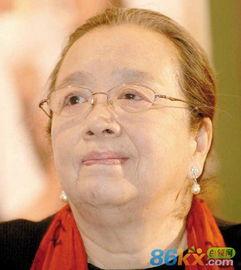 李明启个人资料丈夫,幸福家庭背后的贤内助